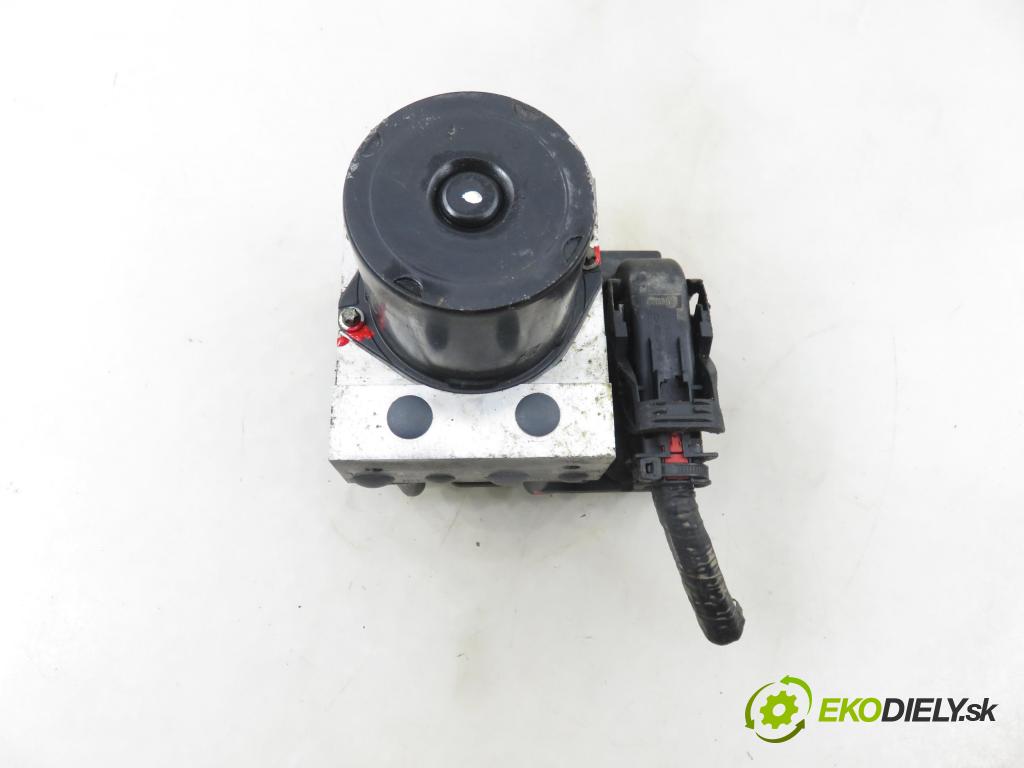 VW POLO (9N_) HB 2006 74,00 1.4 16V - BBZ 1390,00 Pumpa ABS 0265950413 ; 0265234224 ; 6Q0614517P (Pumpa ABS)