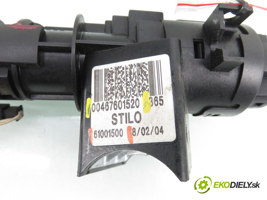 FIAT STILO (192_) HB 2004 76,00 1.6 16V 103 - 182 B6.000 1596,00 spinačka 00467601520 (Spínacia skrinka)