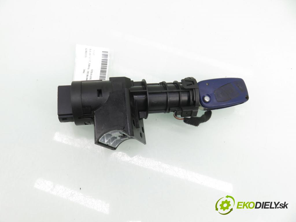 FIAT STILO (192_) HB 2004 76,00 1.6 16V 103 - 182 B6.000 1596,00 spinačka 00467601520 (Spínacia skrinka)