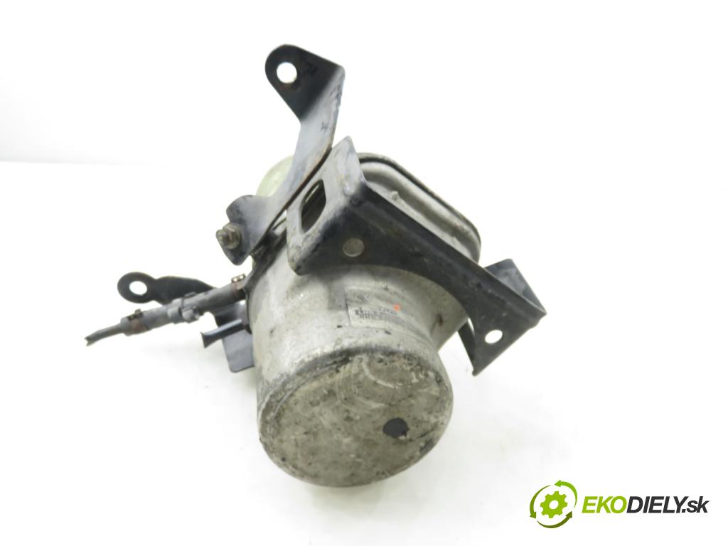 VW POLO (9N_) HB 2006 74,00 1.4 16V - BBZ 1390,00 Pumpa servočerpadlo 6Q0423156AB ; 6Q0423371