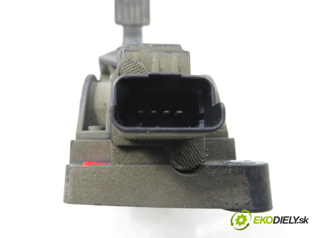 CITROEN C3 I (FC_) HB 2003 54,00 1.4 i - KFV (TU3JP) 1360,00 Potenciometer plynu 0280752251 ; 9646702180 ; F00C3E2427 (Potenciometer plynového pedálu)