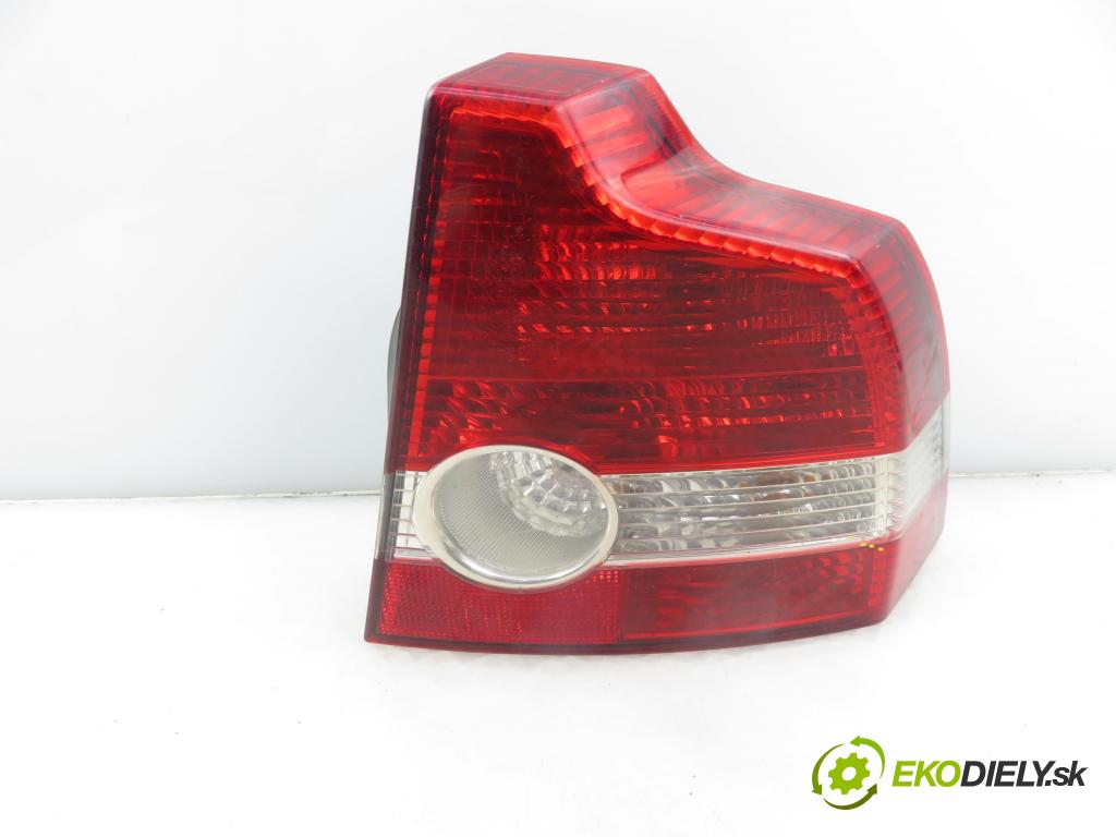 VOLVO S40 II (MS) SEDAN 2006 81,00 1.6 D - D 4164 T 1560,00 Svetlo pravé zadné 30678739