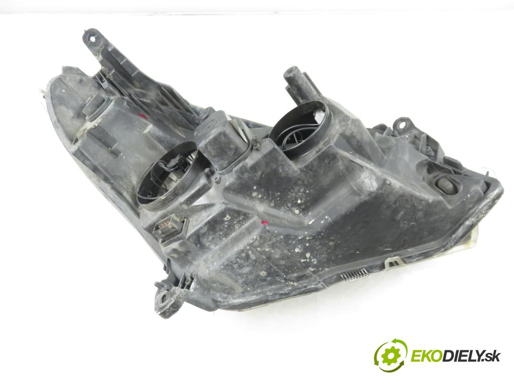 OPEL ASTRA H (A04) HB 2005 59,00 1.7 CDTI - Z 17 DTL 1686,00 Svetlo LP 24451032