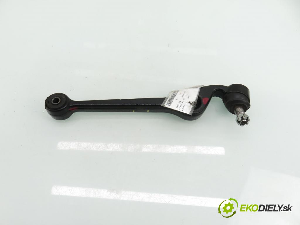 DAIHATSU SIRION (M1) HB 2000 75,00 1.3 Sport - K3-VE2 1298,00 Rameno PP MGZ127010