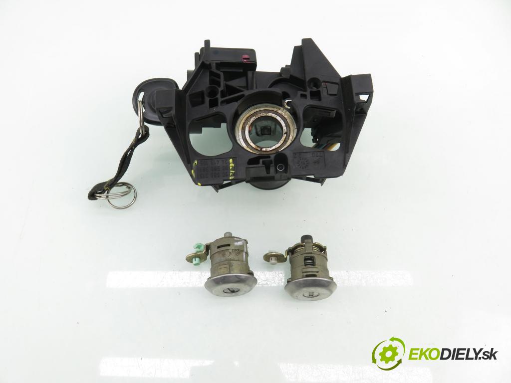 SUBARU JUSTY III (G3X) MINIVAN 2004 79,00 1.5 AWD - 99 M15A 1490,00 spinačka / zámky 24413106 ; 3397086G00 ; X1T12571M
