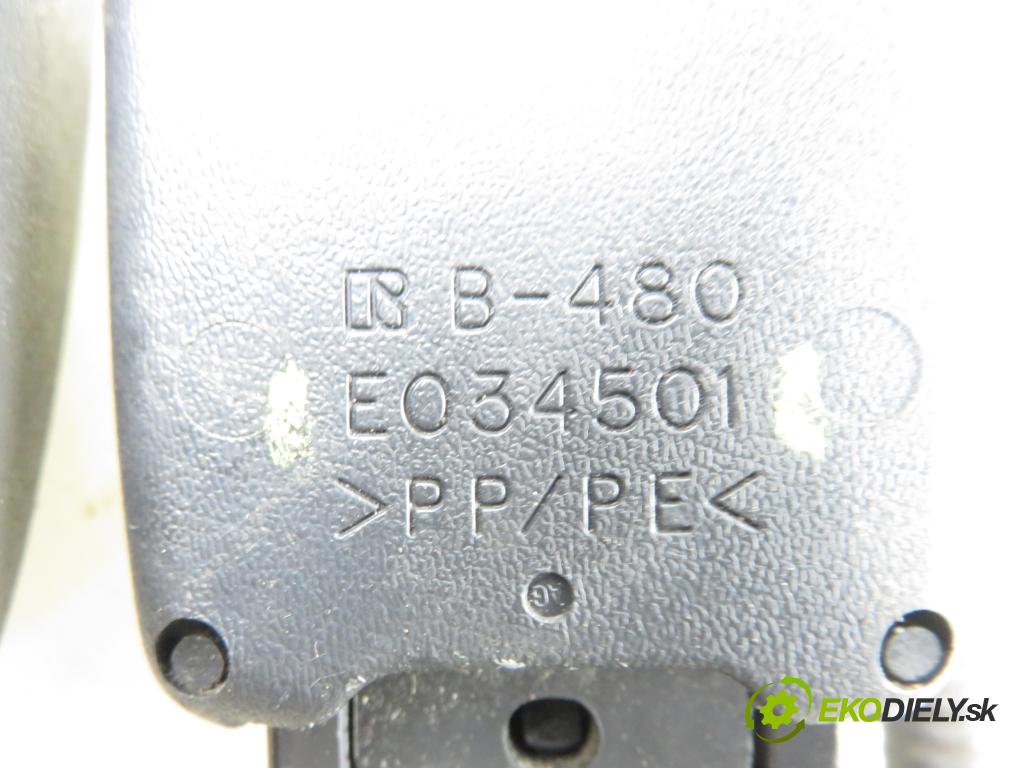 TOYOTA RAV 4 III (_A3_) SUV 2007 112,00 2.0 4WD 152 - 1AZ-FE 1998,00 zapínače pásov predný E034501