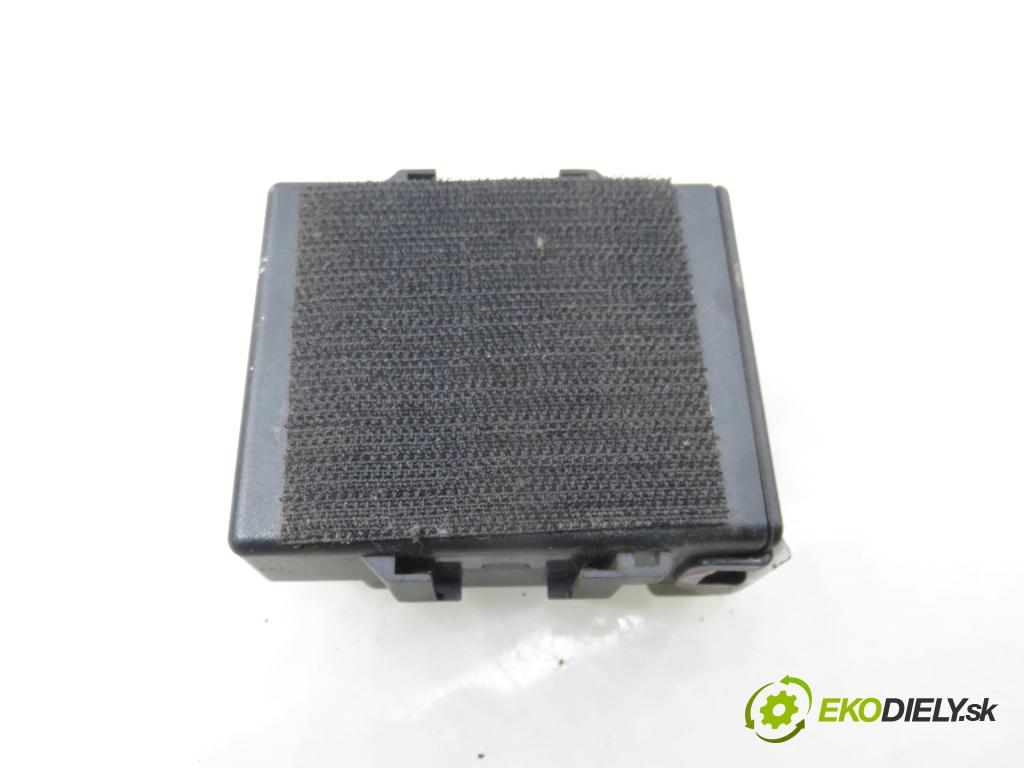 TOYOTA RAV 4 III (_A3_) SUV 2007 112,00 2.0 4WD 152 - 1AZ-FE 1998,00 MODUL 4M0168T3F ; PZ464X042201