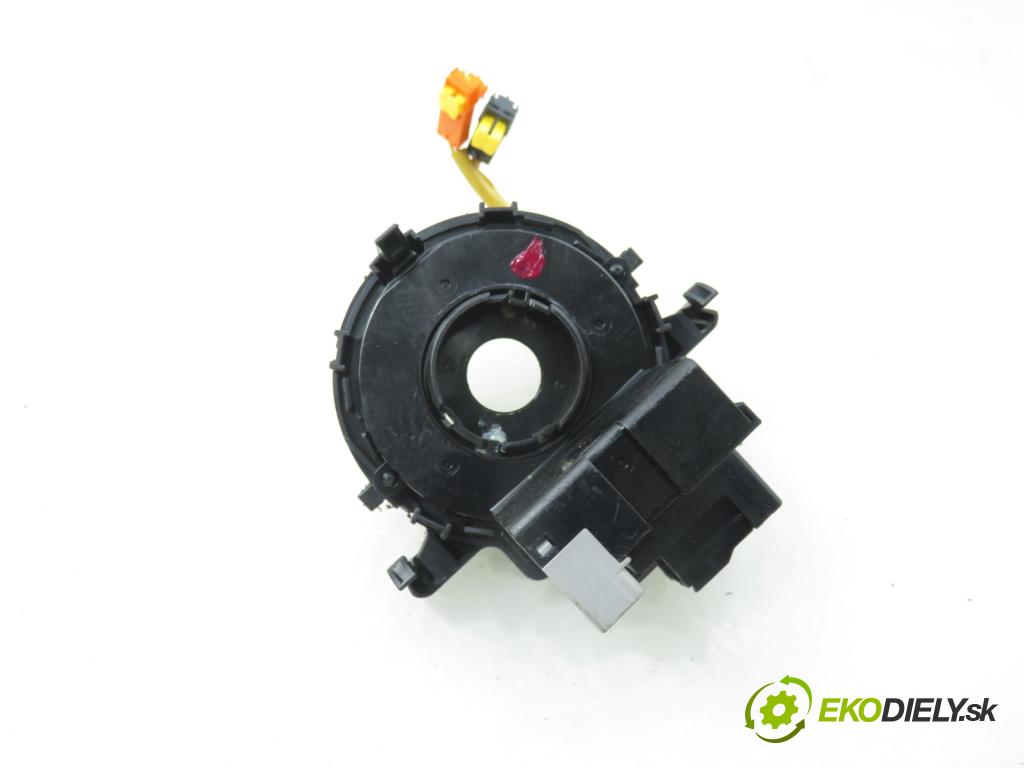 TOYOTA RAV 4 III (_A3_) SUV 2007 112,00 2.0 4WD 152 - 1AZ-FE 1998,00 PÁSKA: air BAG 4203075B494