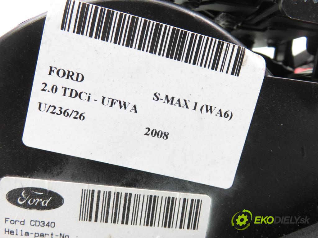 FORD S-MAX (WA6) MINIVAN 2008 103,00 2.0 TDCi - QXWA 1997,00 Svetlo ľavé zadné kufor 6M2113A603AK