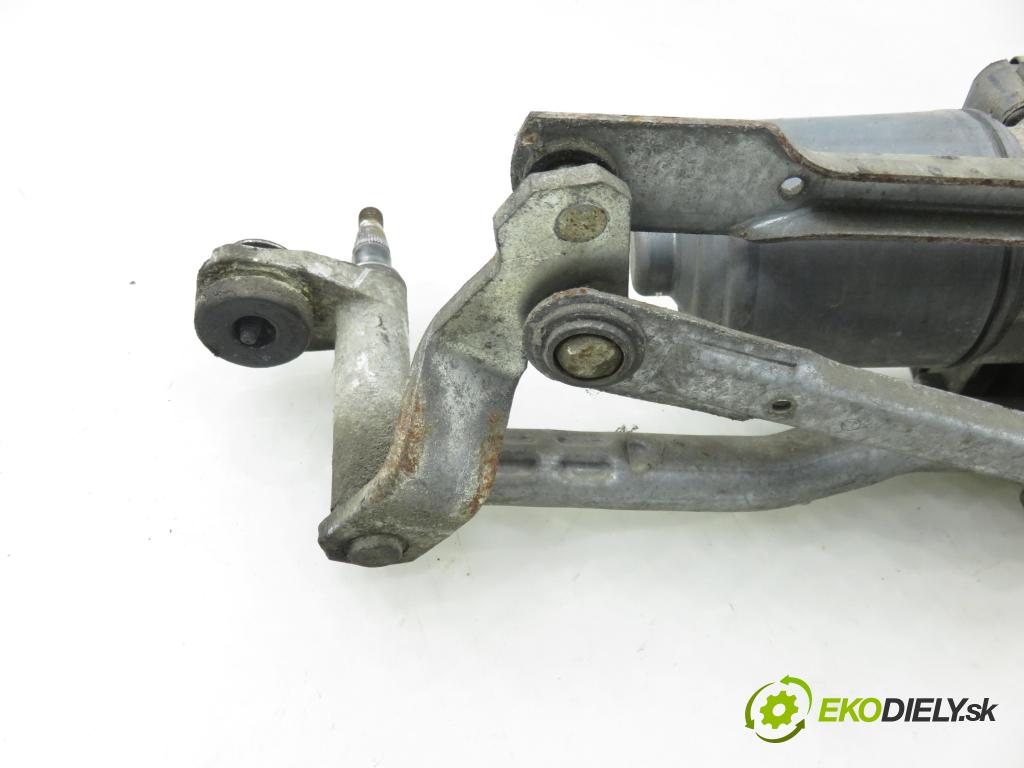 AUDI A3 (8P1) HB 2003 77,00 1.9 TDI PD 105 - BKC 1896,00 Motorček stieračov 8P1955023D ; 8P1955119A ; 0390241719