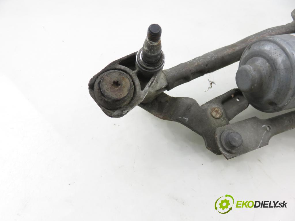 AUDI A3 (8P1) HB 2003 77,00 1.9 TDI PD 105 - BKC 1896,00 Motorček stieračov 8P1955023D ; 8P1955119A ; 0390241719
