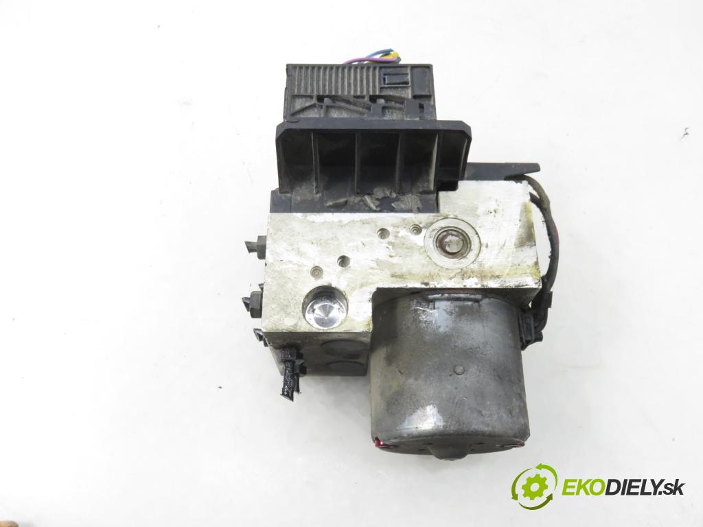 VW PASSAT B5 Variant (3B5) KOMBI 1999 85,00 1.9 TDI - AJM 1896,00 Pumpa ABS 8E0614111T ; 0265202401 (Pumpa ABS)