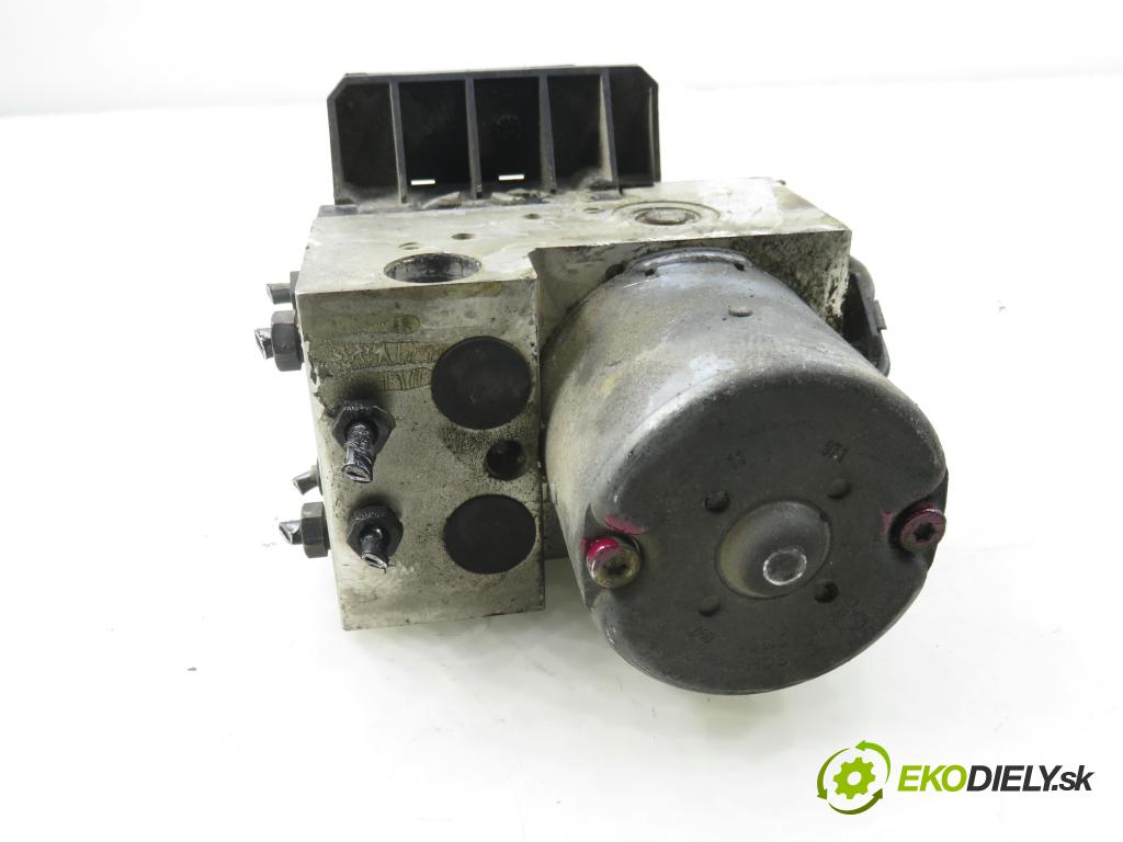 VW PASSAT B5 Variant (3B5) KOMBI 1999 85,00 1.9 TDI - AJM 1896,00 Pumpa ABS 8E0614111T ; 0265202401 (Pumpa ABS)