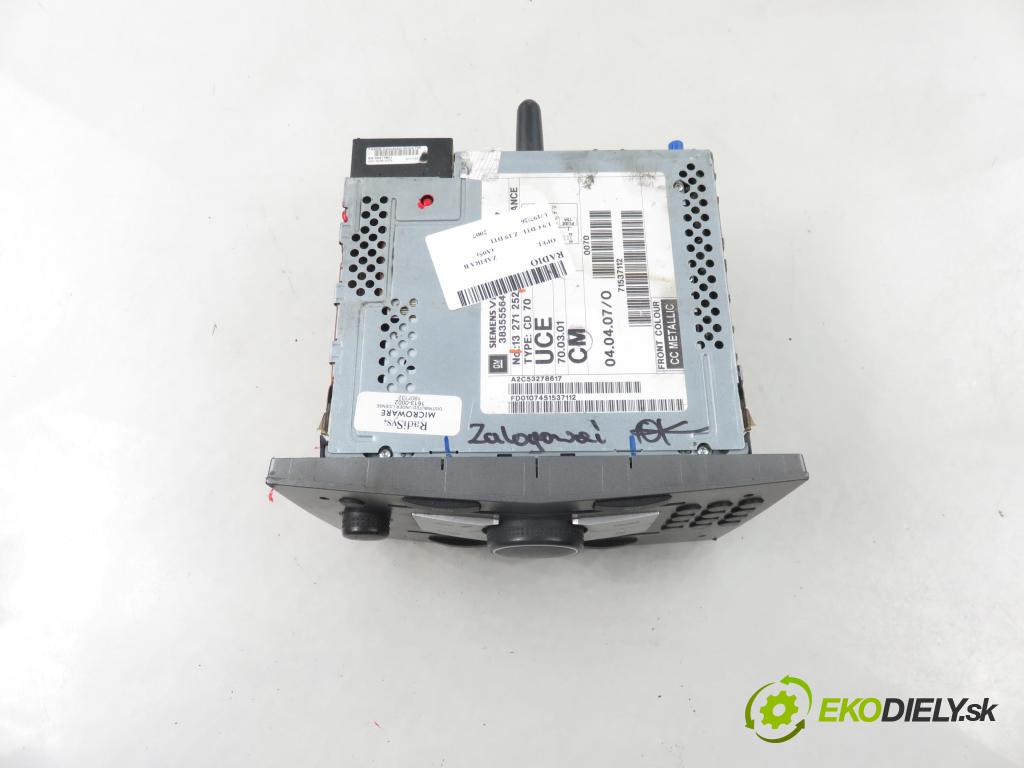 OPEL ZAFIRA B (A05) MINIVAN 2007 74,00 1.9 CDTI 8V 101 - Z 19 DTL 1910,00 RADIO CD 13271252