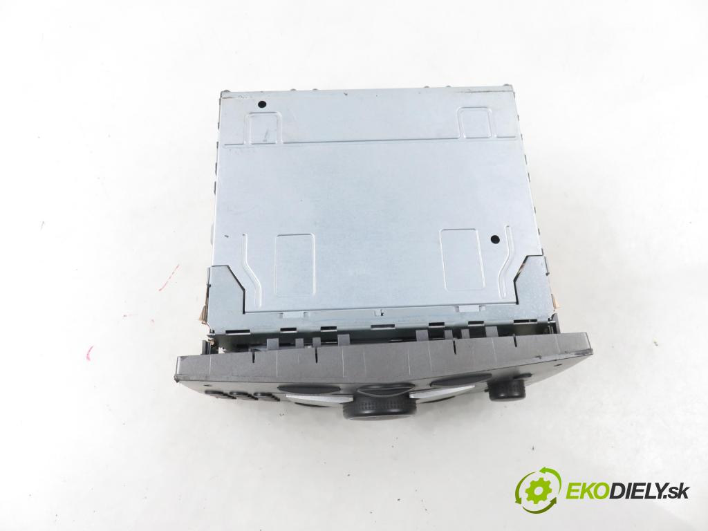 OPEL ZAFIRA B (A05) MINIVAN 2007 74,00 1.9 CDTI 8V 101 - Z 19 DTL 1910,00 RADIO CD 13271252