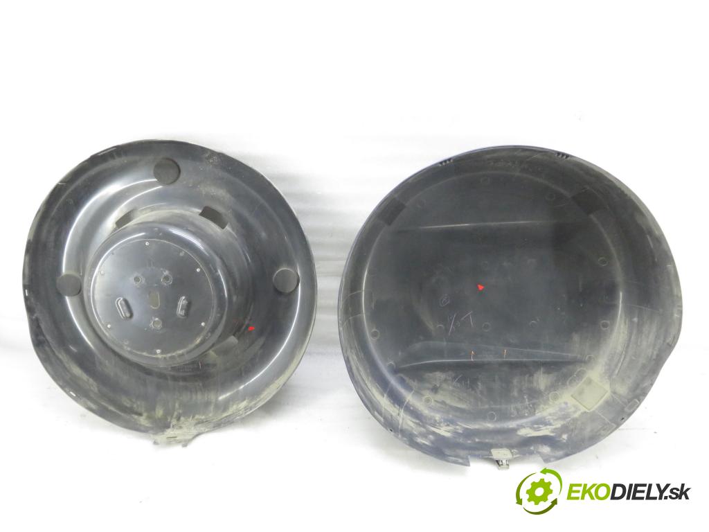 TOYOTA RAV 4 II (_A2_) SUV 2002 85,00 2.0 D-4D 4WD 116 - 1CD-FTV 1995,00 Vešiak: KOLA: ZÁLOHOVANIE: 6477342030 ; 6477142060
