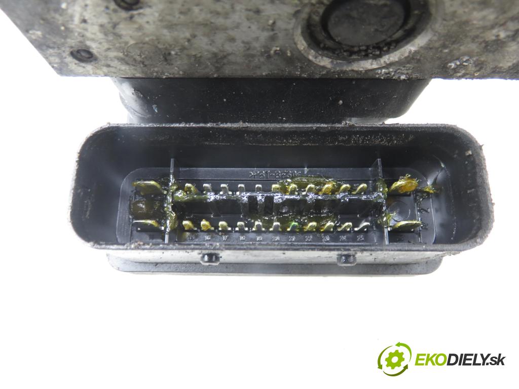 CITROEN C3 I (FC_) HB 2002 50,00 1.4 HDi 8V - 8HX 1398,00 Pumpa ABS 10097011063 ; 5WK84106 ; 10020700014 (Pumpa ABS)