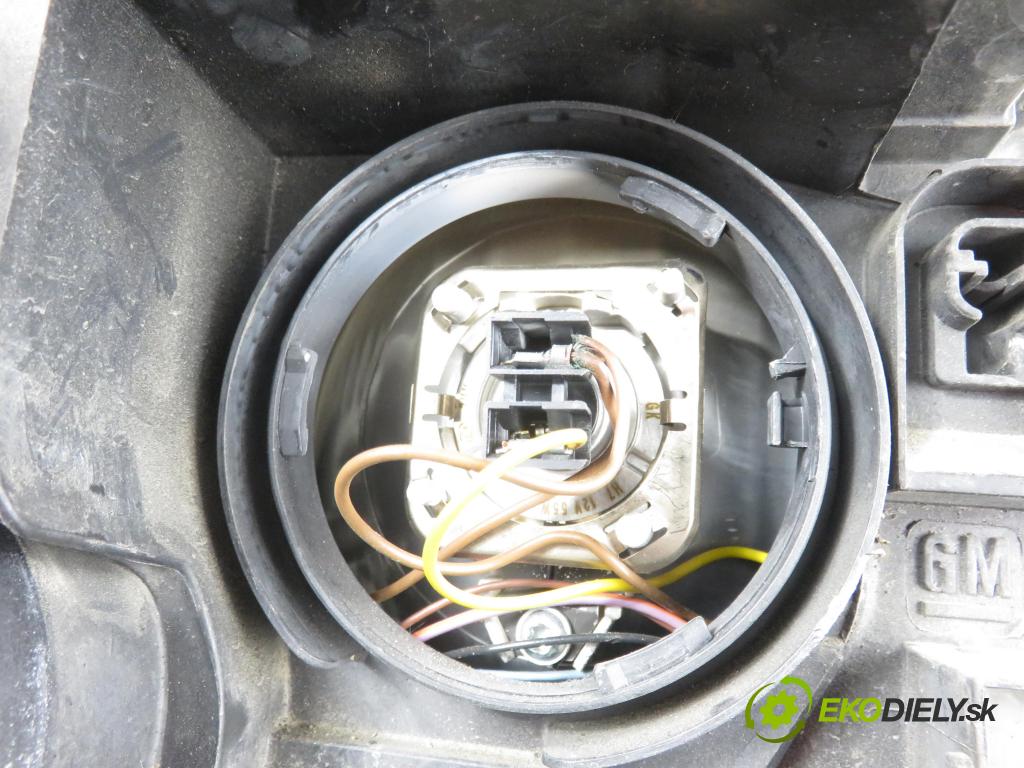 OPEL MERIVA A nadwozie wielkoprzestrzenne (MPV) (X03) HB 2007 77,00 1.6 16V 105 - Z 16 XEP 1598,00 Svetlo LP 93175364