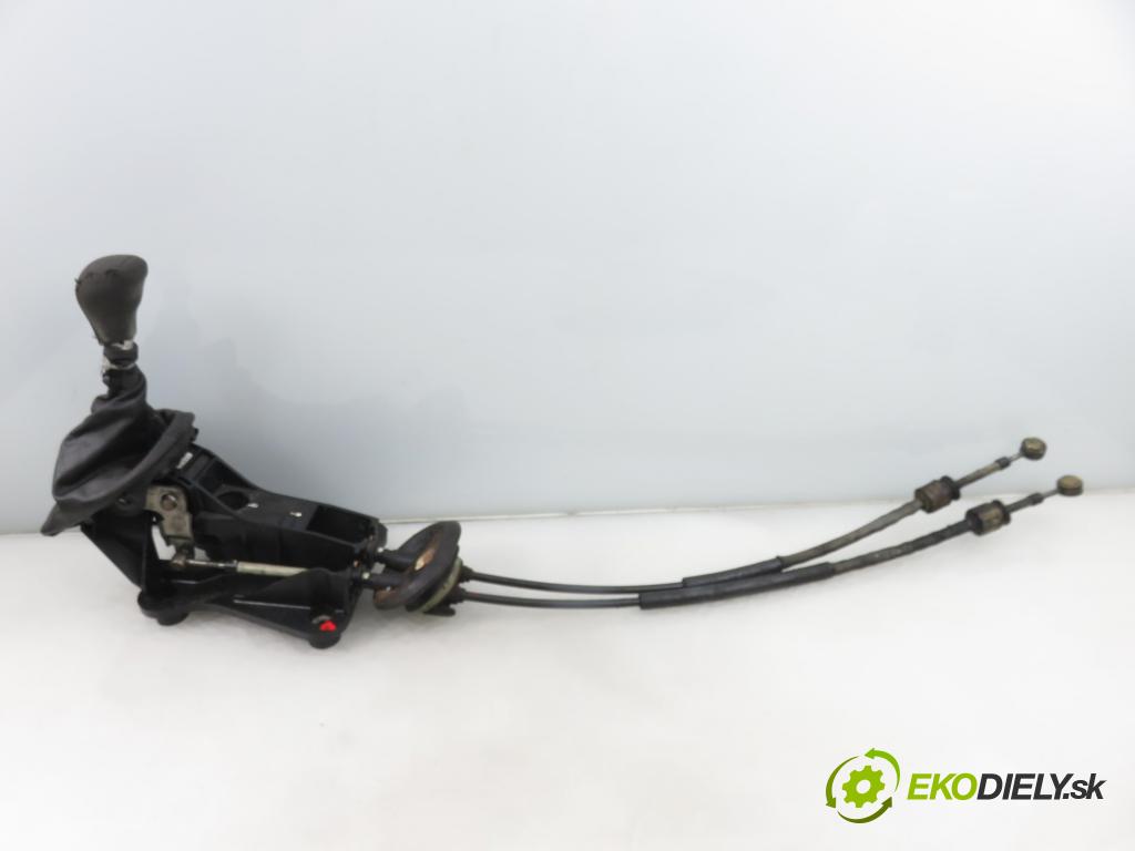 PEUGEOT 307 (3A/C) HB 2001 66,00 2.0 HDi 90 - RHY (DW10TD) 1997,00 ZVEDÁK: 