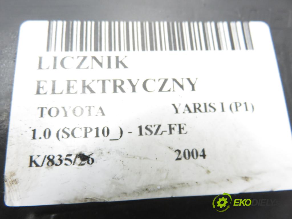 TOYOTA YARIS (_P1_) HB 2004 50,00 1.0 (SCP10_) - 1SZ-FE 998,00 prístrojovka elektrický