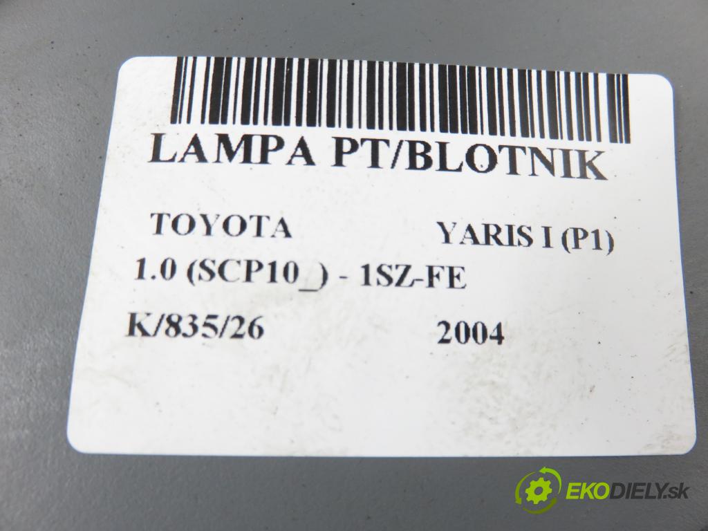 TOYOTA YARIS (_P1_) HB 2004 50,00 1.0 VVT- i 68 - 1SZ-FE 998,00 Svetlo pravé zadné 52053