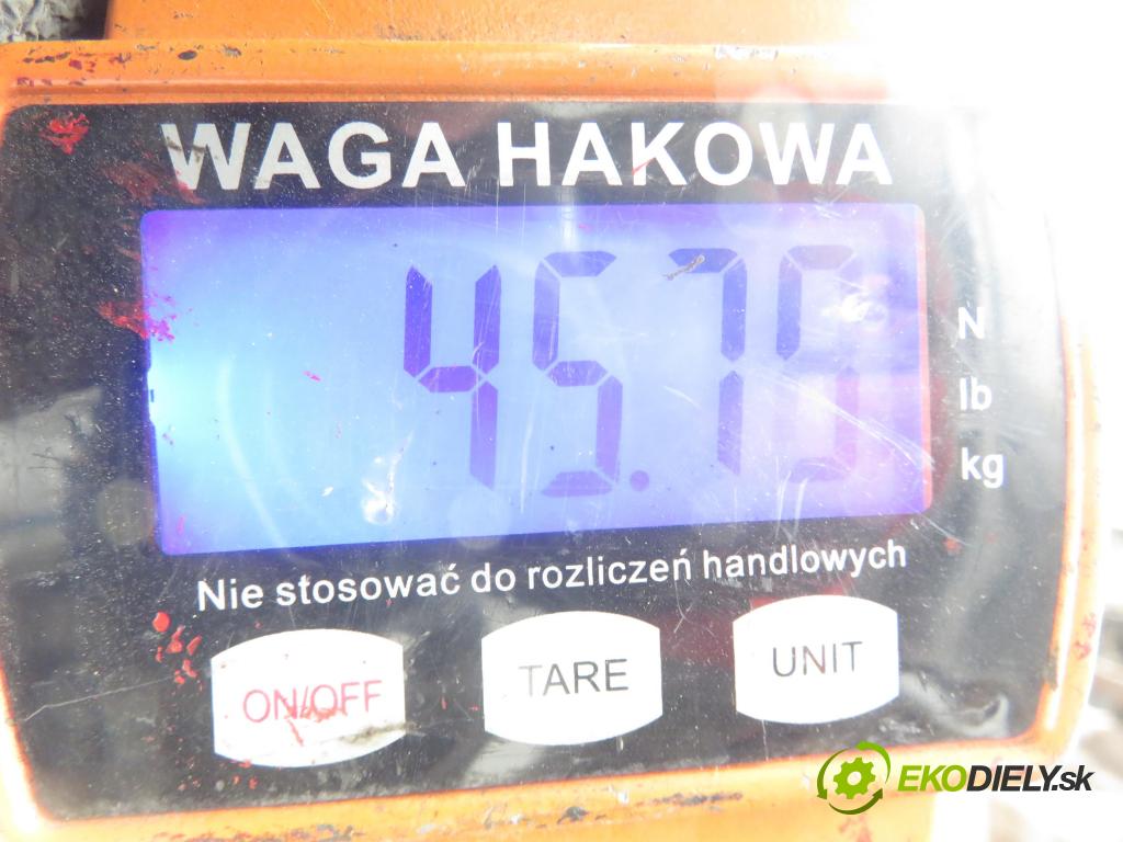 PEUGEOT 2008 I (CU_) KOMBI 2013 84,00 1.6 HDi - 9HD (DV6CTED) 1560,00 výztuha zadní část ABS