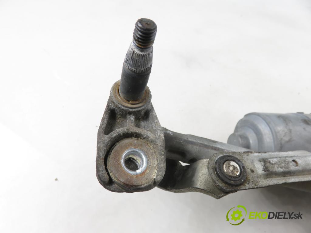 VW POLO (9N_) HB 2006 74,00 1.4 16V - BBZ 1390,00 Motorček stieračov 0390241524 ; 6Q1955119A ; 3398009600