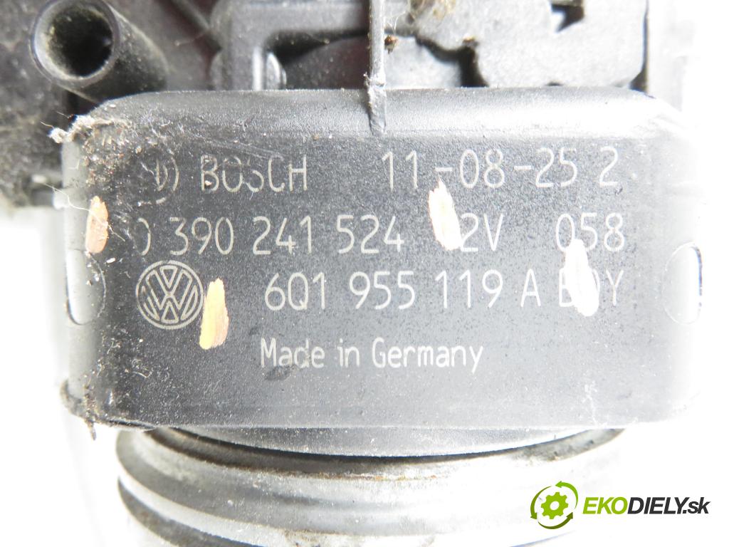 VW POLO (9N_) HB 2006 74,00 1.4 16V - BBZ 1390,00 Motorček stieračov 0390241524 ; 6Q1955119A ; 3398009600