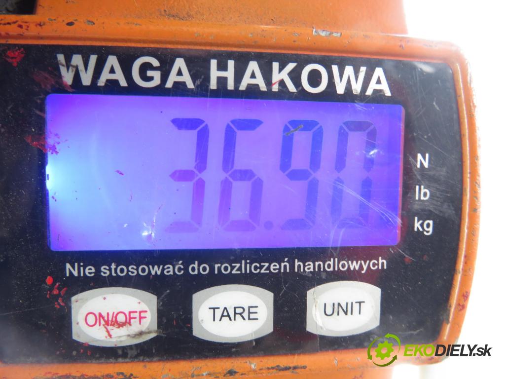 SUZUKI VITARA (LY) CROSSOVER 2016 0,00 1.6 (APK 416) - M16A 1586,00 Výstuha zadná ABS