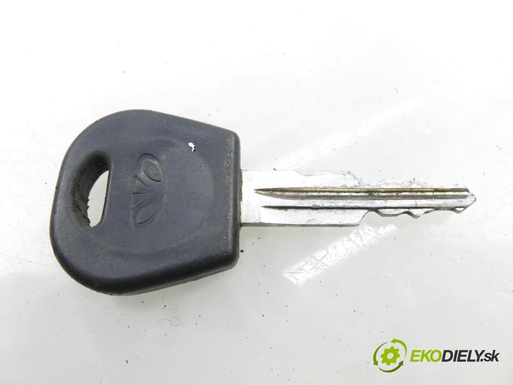 DAEWOO LANOS sedan (KLAT) SEDAN 2000 63,00 1.5 - A15SMS 1498,00 spinačka / imobilizéra IMMO / Riadiaca jednotka 16246137 ; 96557170