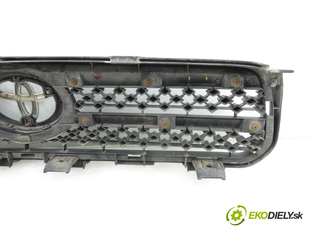 TOYOTA RAV 4 III (_A3_) SUV 2007 112,00 2.0 4WD 152 - 1AZ-FE 1998,00 Mriežka / maska TY0735801