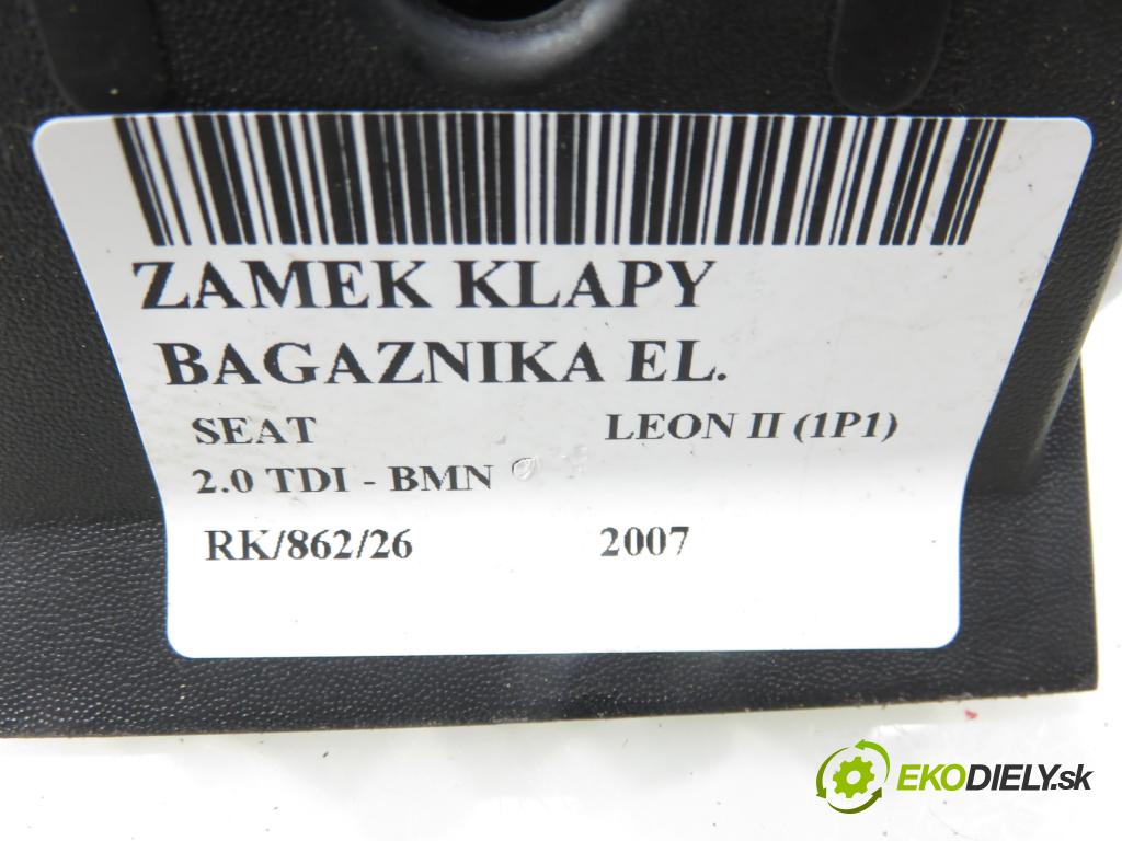 SEAT LEON (1P1) HB 2007 125,00 2.0 TDI - BMN 1968,00 zámok dveří kufr EL. 1P0827505E