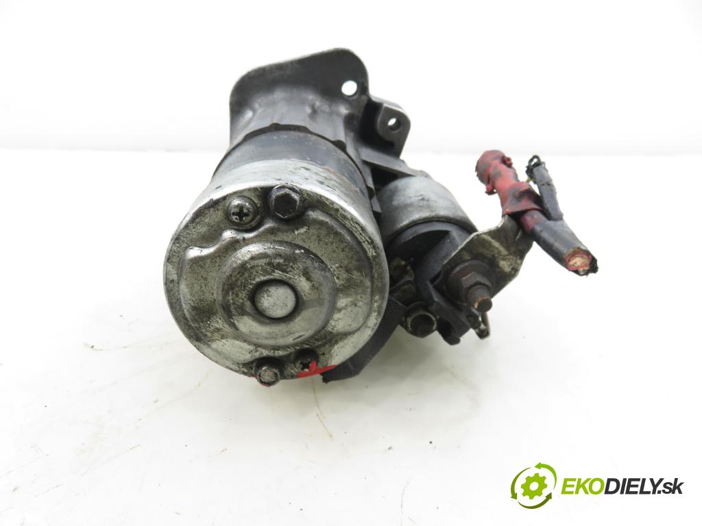 RENAULT MEGANE II (BM0/1_, CM0/1_) HB 2008 78,00 1.5 dCi 106 - K9K 732 1461,00 Štartér 8200584675B ; M000T87881 (Štartér)
