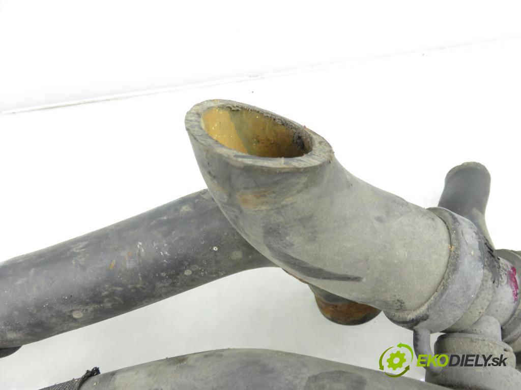RENAULT MASTER III Platforma / podwozie (EV, HV, UV) KABINA/PLATFORMA 2015 120,00 2.3 dCi 165 FWD - M9T 702 2298,00 Rúra vody