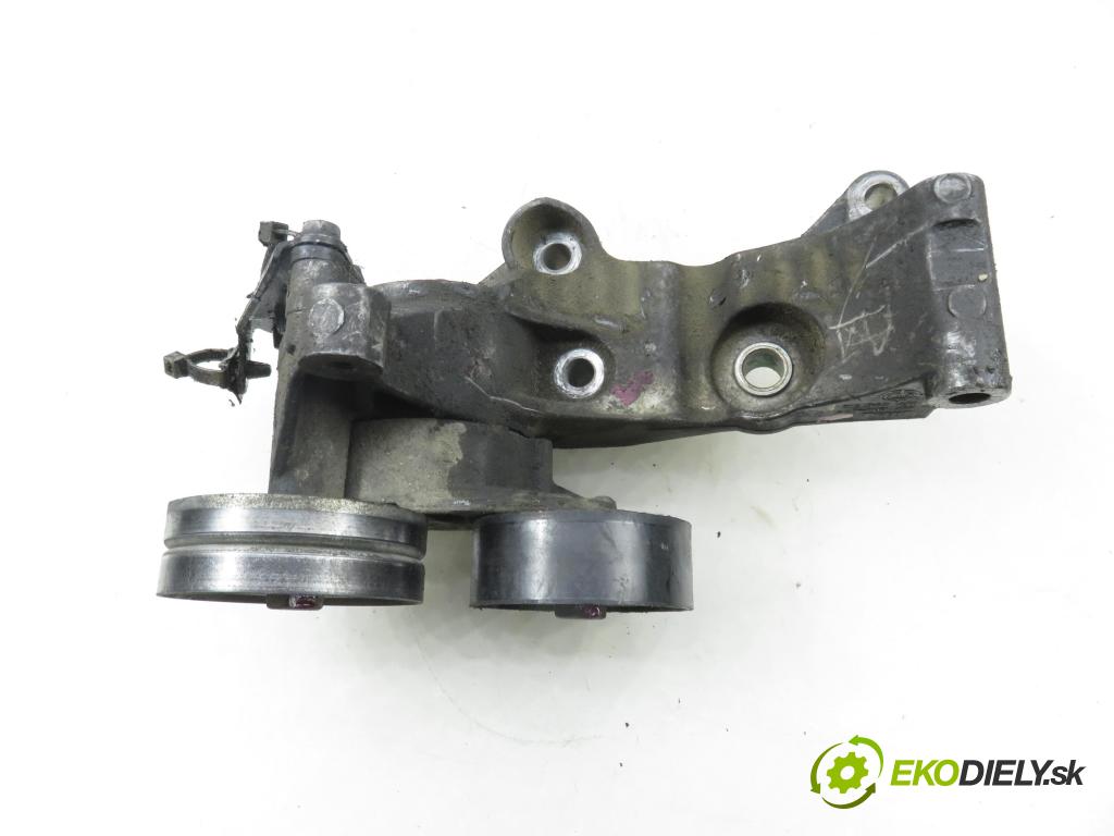 OPEL MERIVA A nadwozie wielkoprzestrzenne (MPV) (X03) HB 2004 74,00 1.7 CDTI 100 - Z 17 DTH 1686,00 Uchytenie alternátora 897264512 ; 897264513