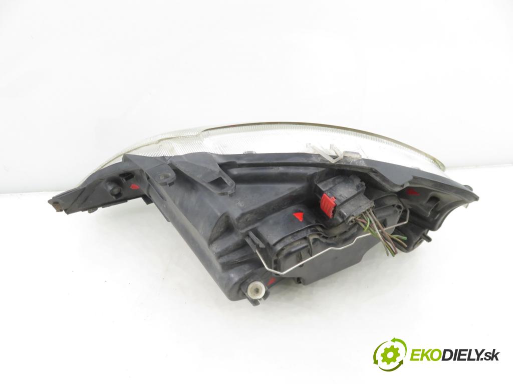 CITROEN C3 I (FC_) HB 2002 50,00 1.4 HDi 8V - 8HX 1398,00 Svetlo PP