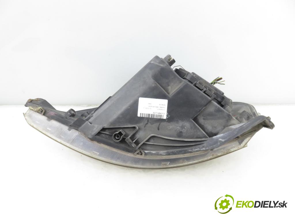 CITROEN C3 I (FC_) HB 2002 50,00 1.4 HDi 8V - 8HX 1398,00 Svetlo PP