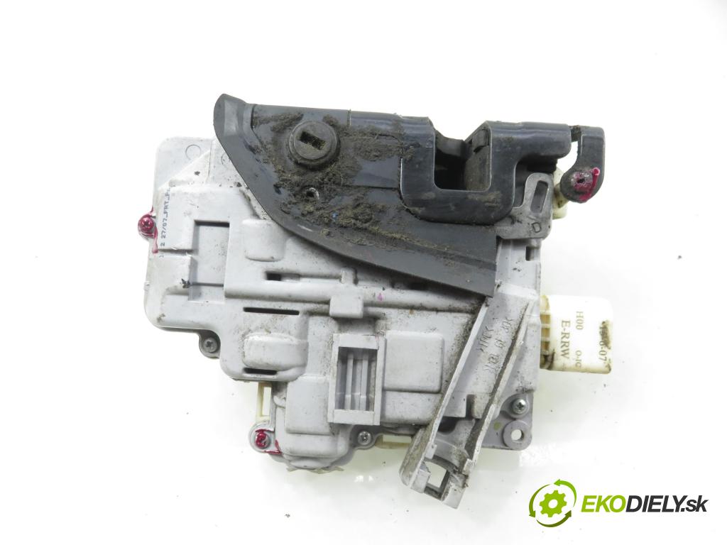 SEAT LEON (1P1) HB 2007 125,00 2.0 TDI - BMN 1968,00 zámok PTE 1P0839016