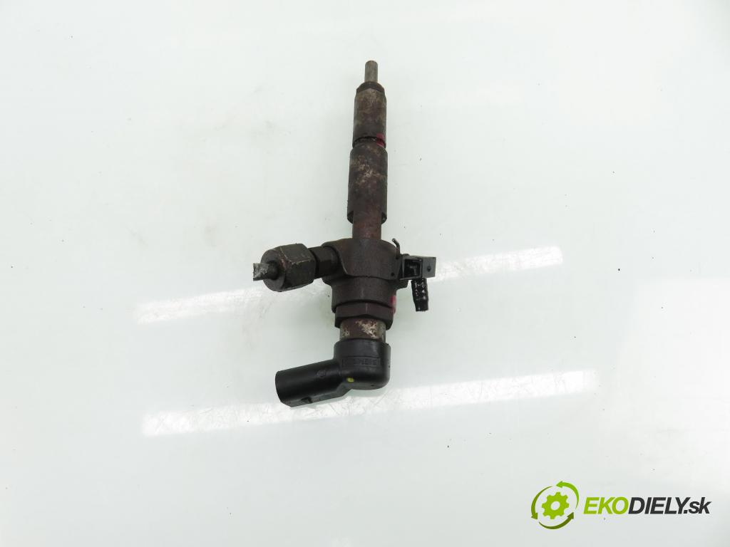 FORD C-MAX (DM2) MINIVAN 2007 85,00 1.8 TDCi 115 1753,00 vstrekovač 4M5Q9F593AD (Vstrekovač paliva)