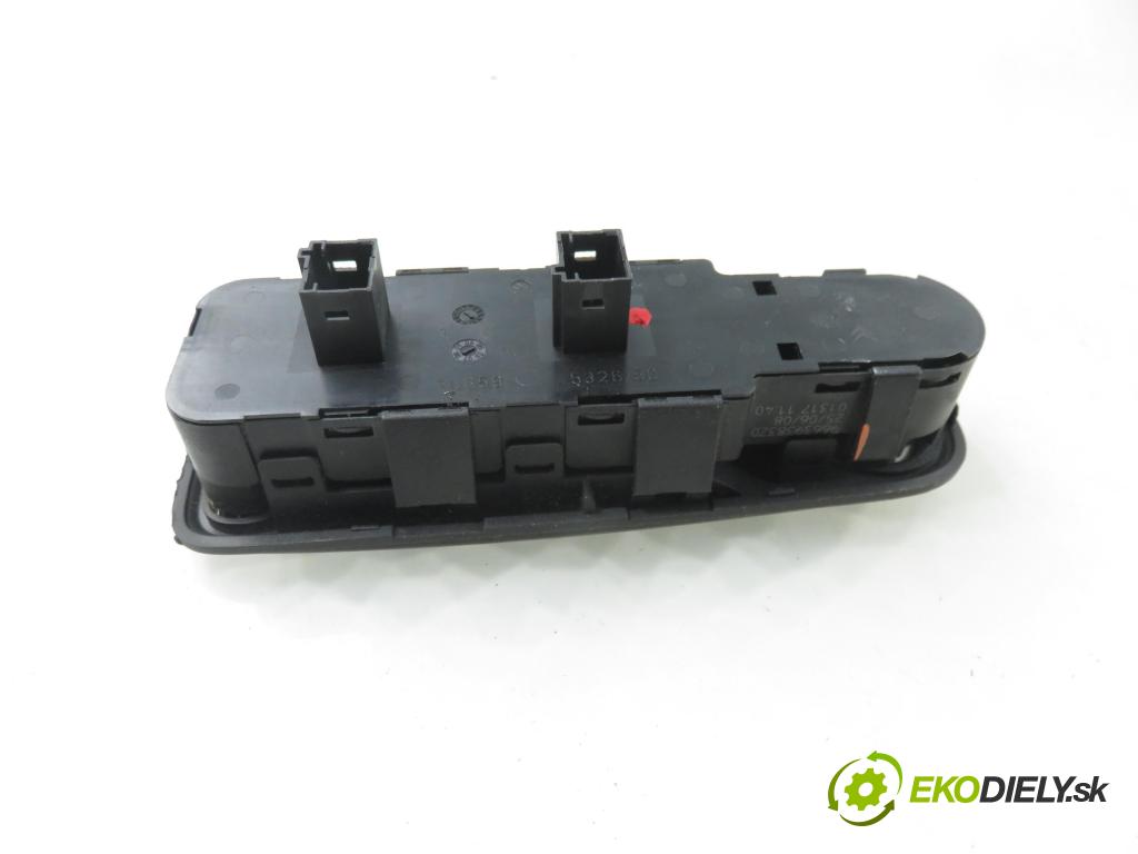 CITROEN C4 Grand Picasso I (UA_) MINIVAN 2008 92,00 1.8 i 16V - 6FY (EW7A) 1749,00 Panel ovládania okien 96639383ZD