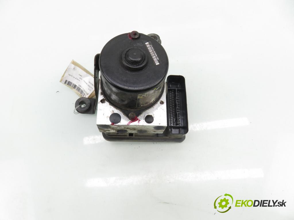 VW GOLF IV (1J1) HB 2002 96,00 1.9 TDI 4motion - ASZ 1896,00 Pumpa ABS 1C0907379F ; 1J0614517F ; 10096003143 (Pumpa ABS)