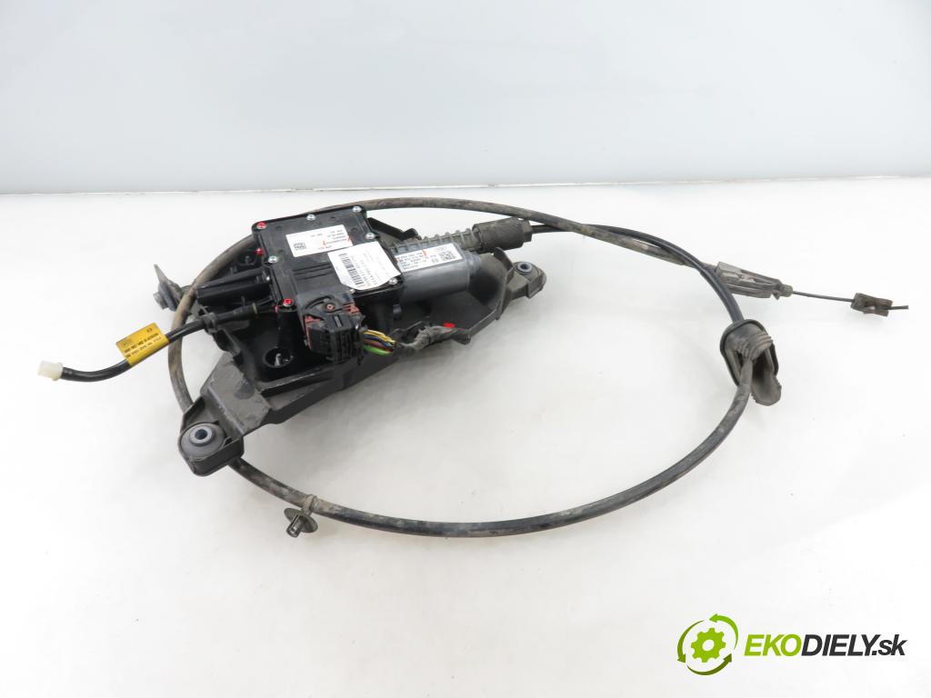 CITROEN C4 Grand Picasso I (UA_) MINIVAN 2008 92,00 1.8 i 16V - 6FY (EW7A) 1749,00 BRZDA: ručny elektrický 02042801099685367580 ; A2C53092224