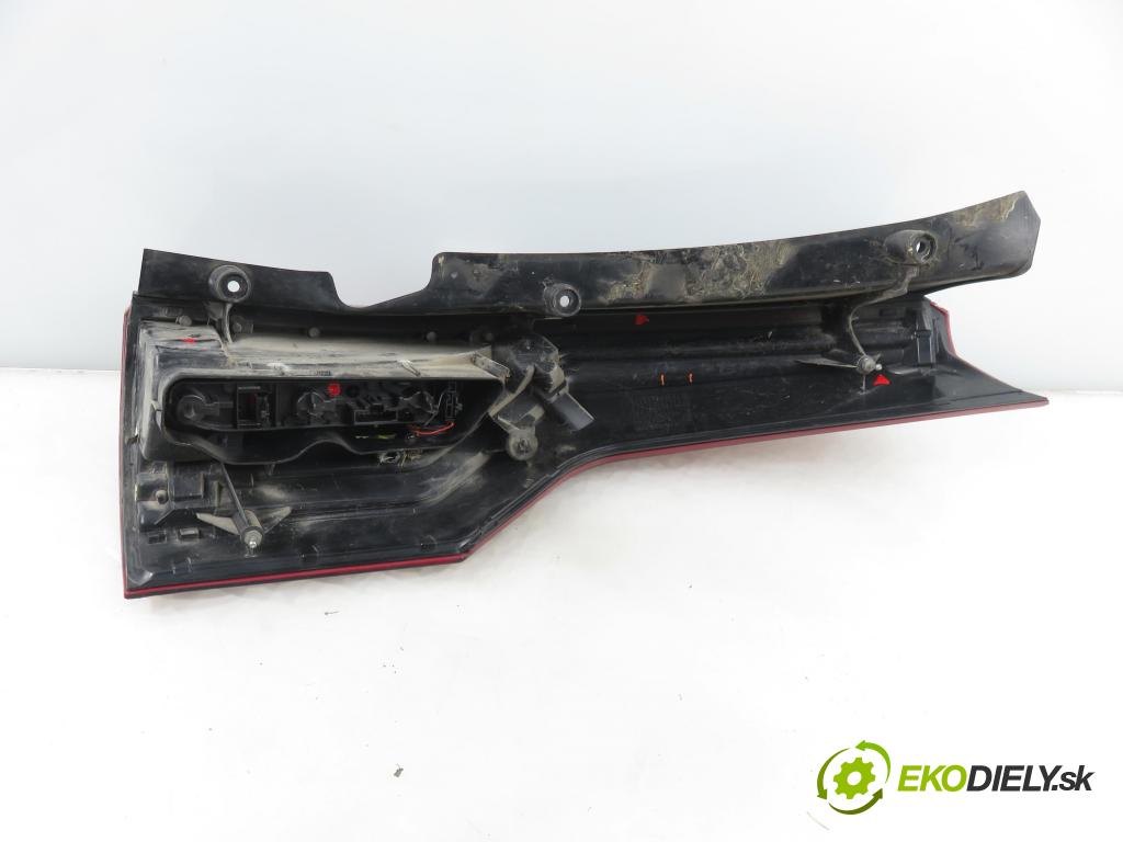 CITROEN C4 Grand Picasso I (UA_) MINIVAN 2008 92,00 1.8 i 16V - 6FY (EW7A) 1749,00 Svetlo ľavé zadné 00946601