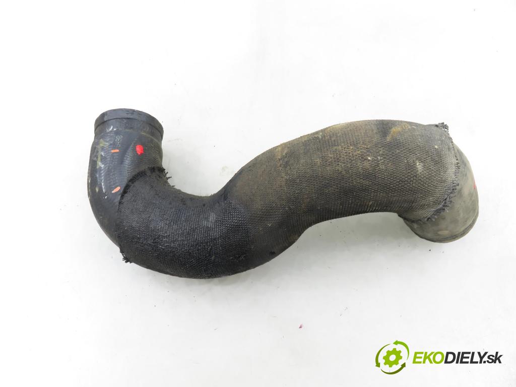 FIAT SEDICI (189_) CROSSOVER 2007 88,00 1.9 D Multijet 120 4x4 - D19AA 1910,00 Rúra intercoolera turba 1366179J50