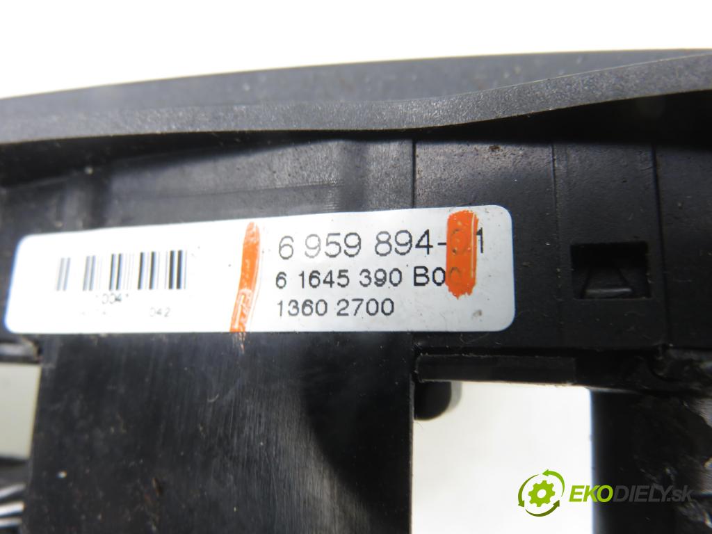 BMW 3 (E90) SEDAN 2005 120,00 2.0 320 d 163 1995,00 Ovládač rádia 6764548 ; 6959894
