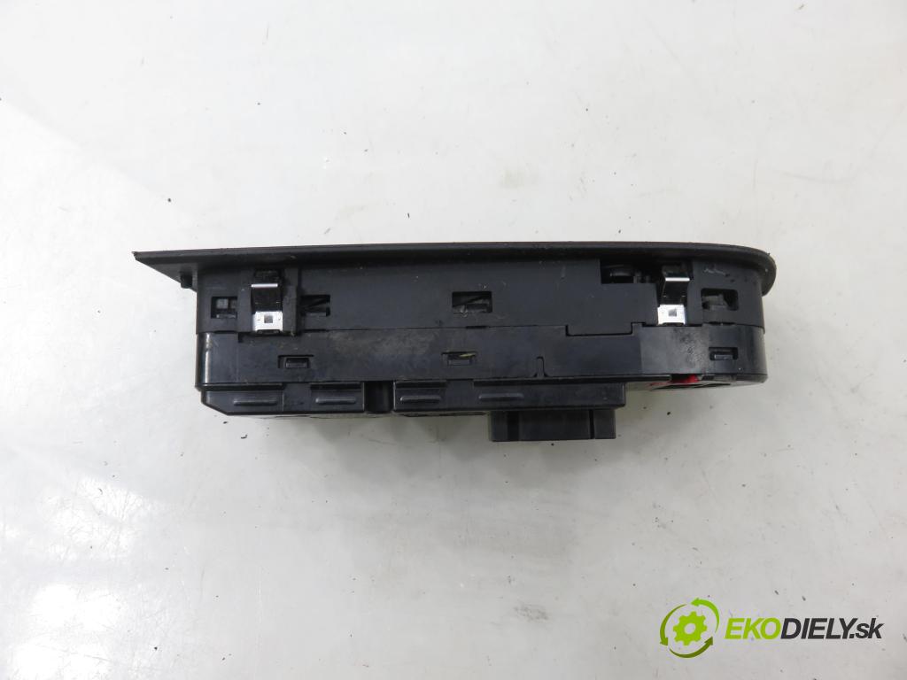 BMW 3 (E90) SEDAN 2005 120,00 2.0 320 d 163 1995,00 Panel ovládania okien 6948623