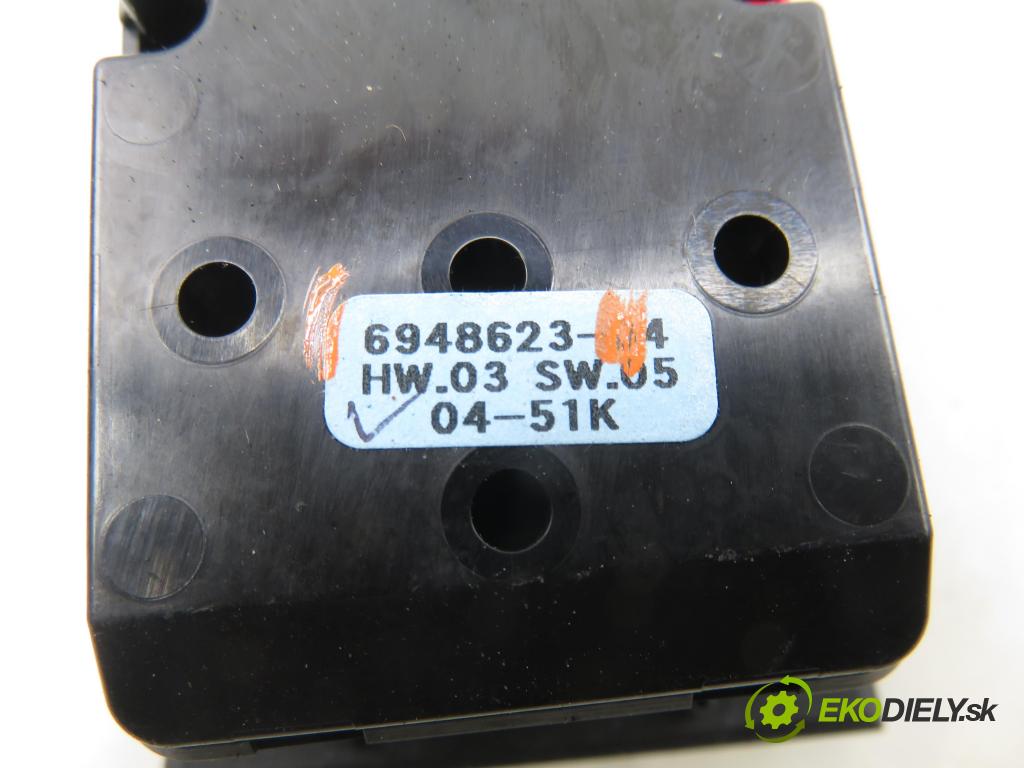 BMW 3 (E90) SEDAN 2005 120,00 2.0 320 d 163 1995,00 Panel ovládania okien 6948623