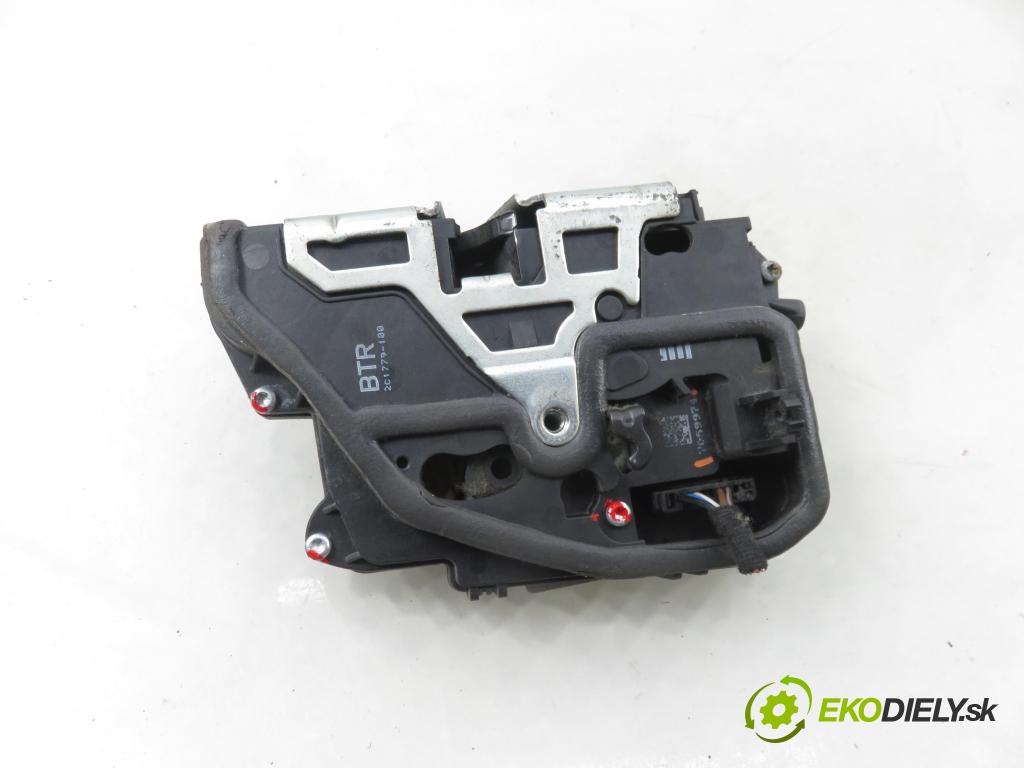 BMW 3 (E90) SEDAN 2005 120,00 2.0 320 d 163 1995,00 zámok 7059974