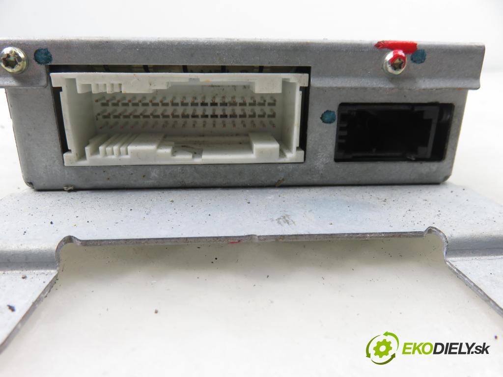 BMW 3 (E90) SEDAN 2005 120,00 2.0 320 d 163 1995,00 MODUL BLUETOOTH 6965406