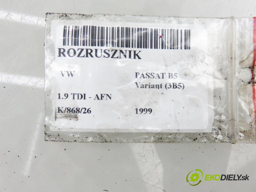 VW PASSAT B5 Variant (3B5) KOMBI 1999 81,00 1.9 TDI 110 - AFN 1896,00 Štartér 068911024G (Štartér)